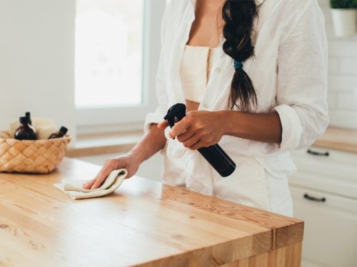 Як очистити блискучі поверхні