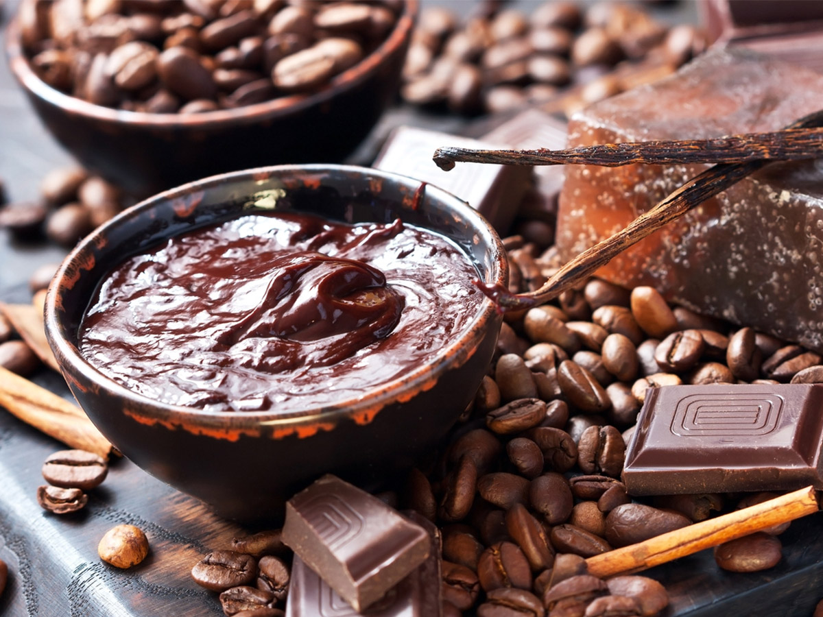 Холодное, горячее и шоколадное: как сделать обертывание от целлюлита дома