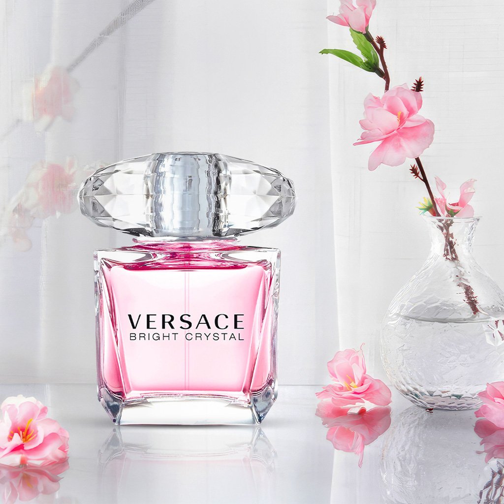 Versace Bright Crystal.