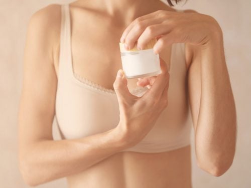 Навіщо потрібен і як вибрати крем для сосків