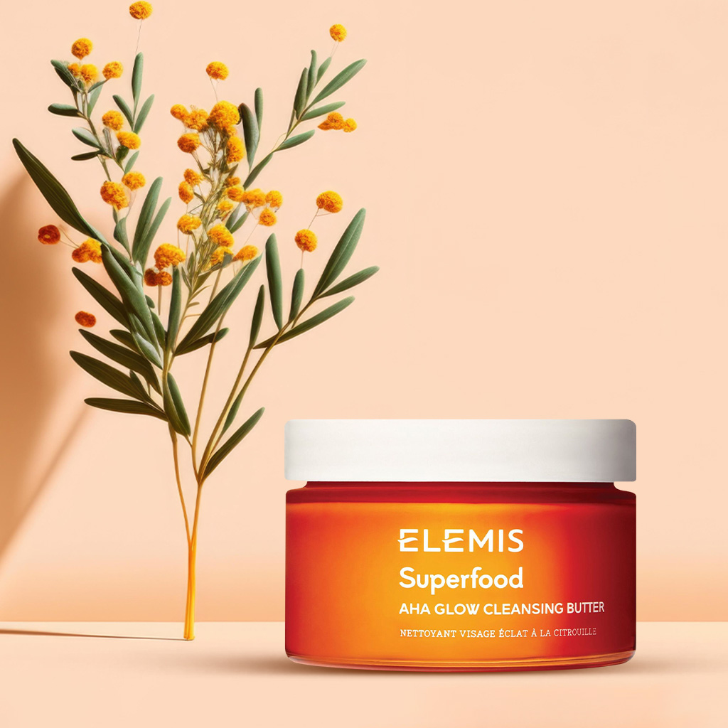 04 Elemis Superfood AHA Glow Cleansing Butter (550)