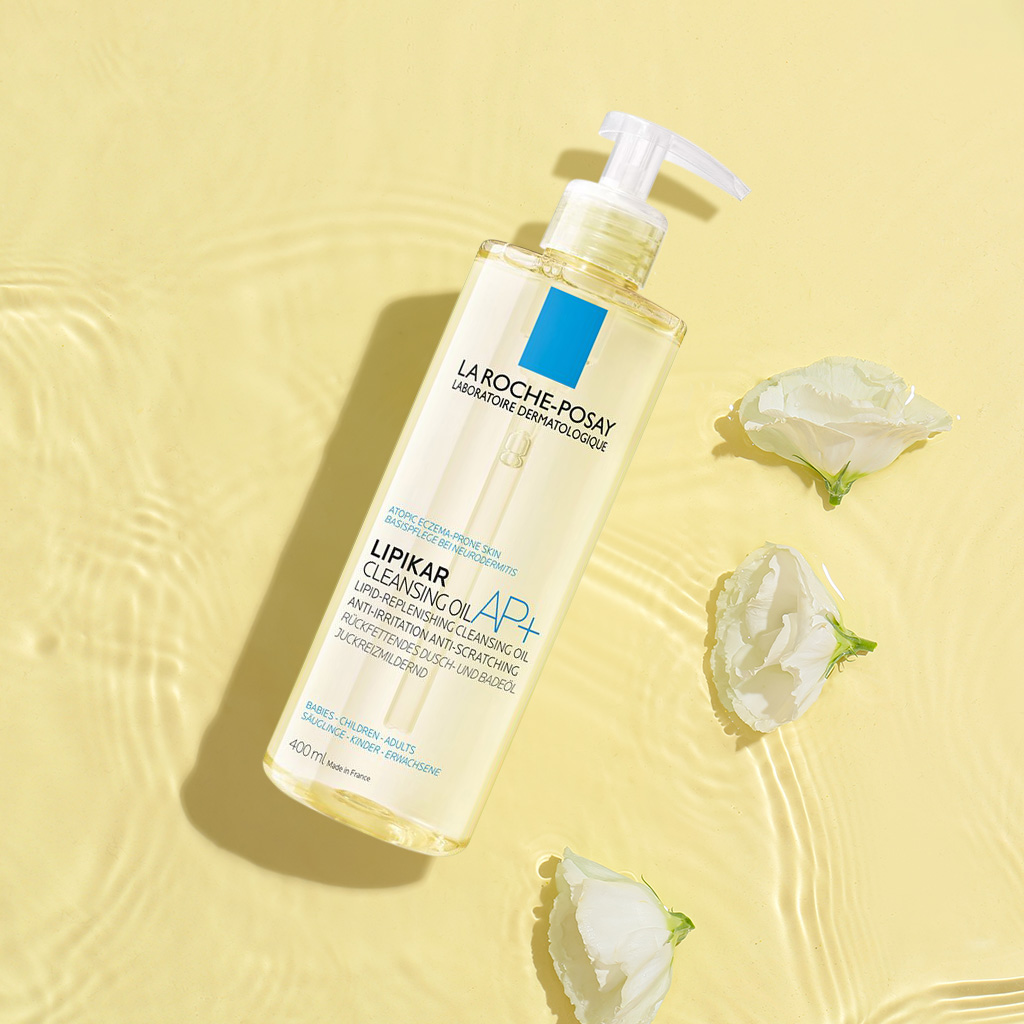 02 La Roche-Posay Lipikar Cleansing Oil AP+ (1138)