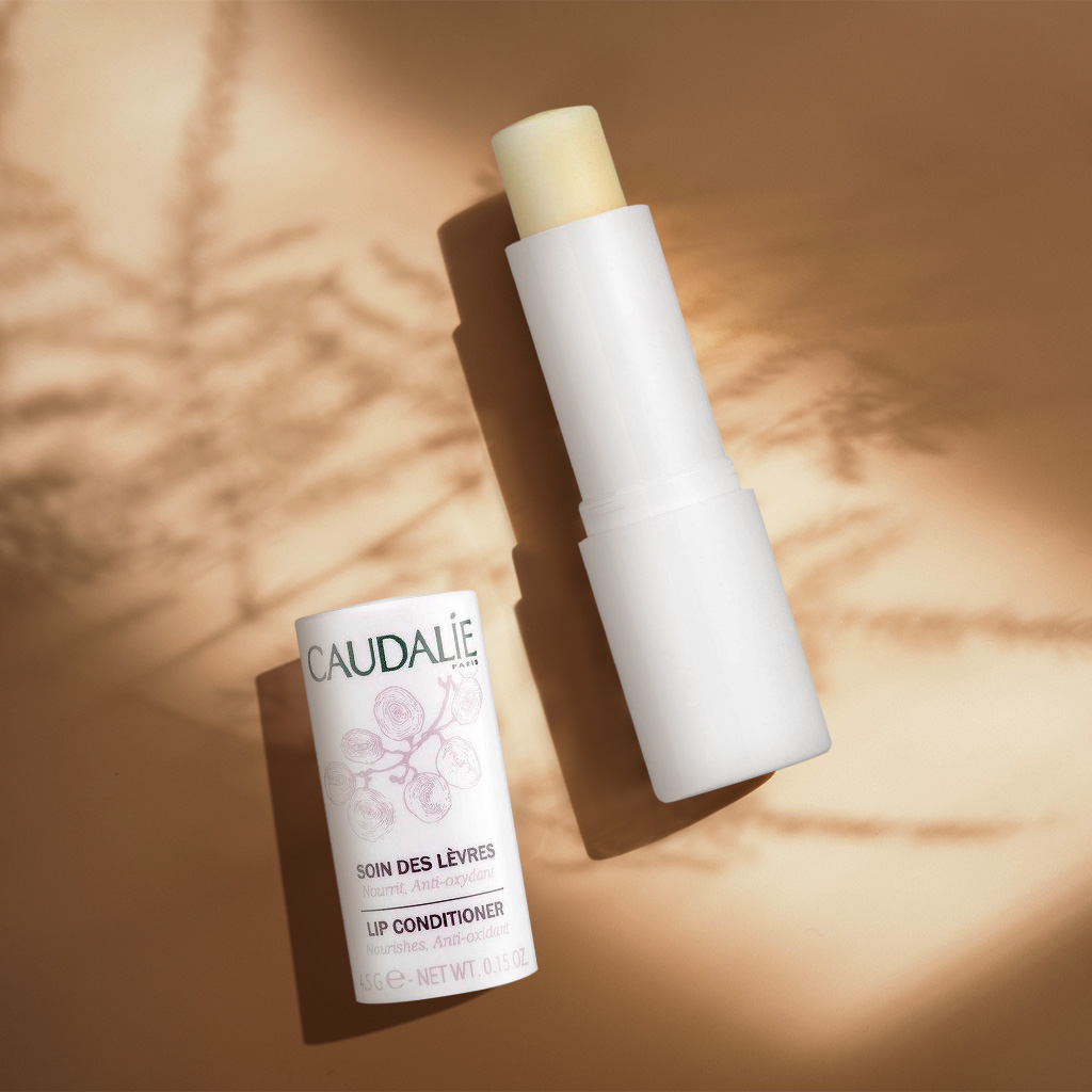 06 Caudalie Cleansing & Toning Lip Conditioner (308)