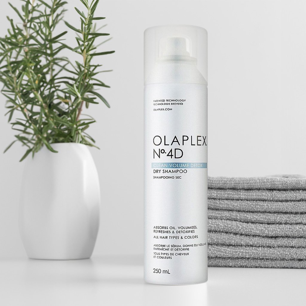 07 Olaplex No. 4D Volume Detox Dry Shampoo (221)