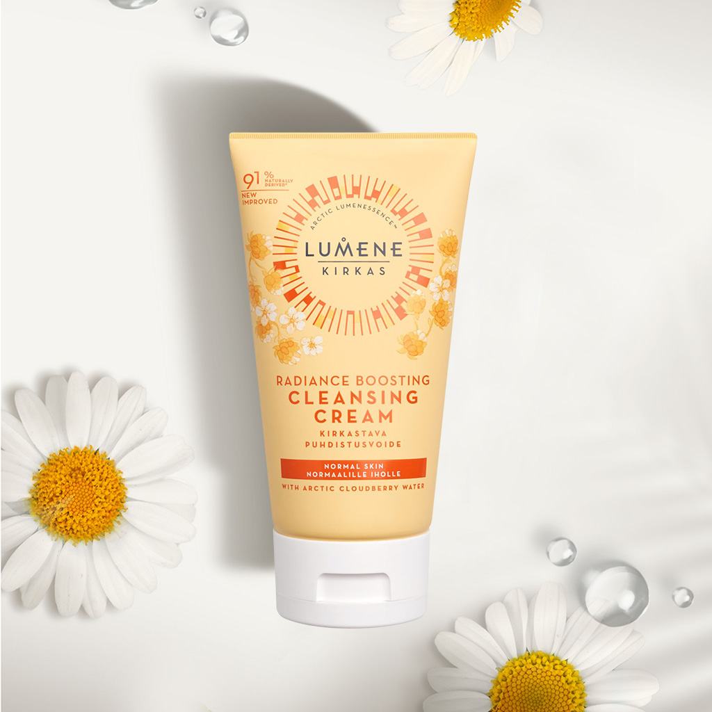 2 Lumene Kirkas Radiance Boosting Cleansing Cream (1224)