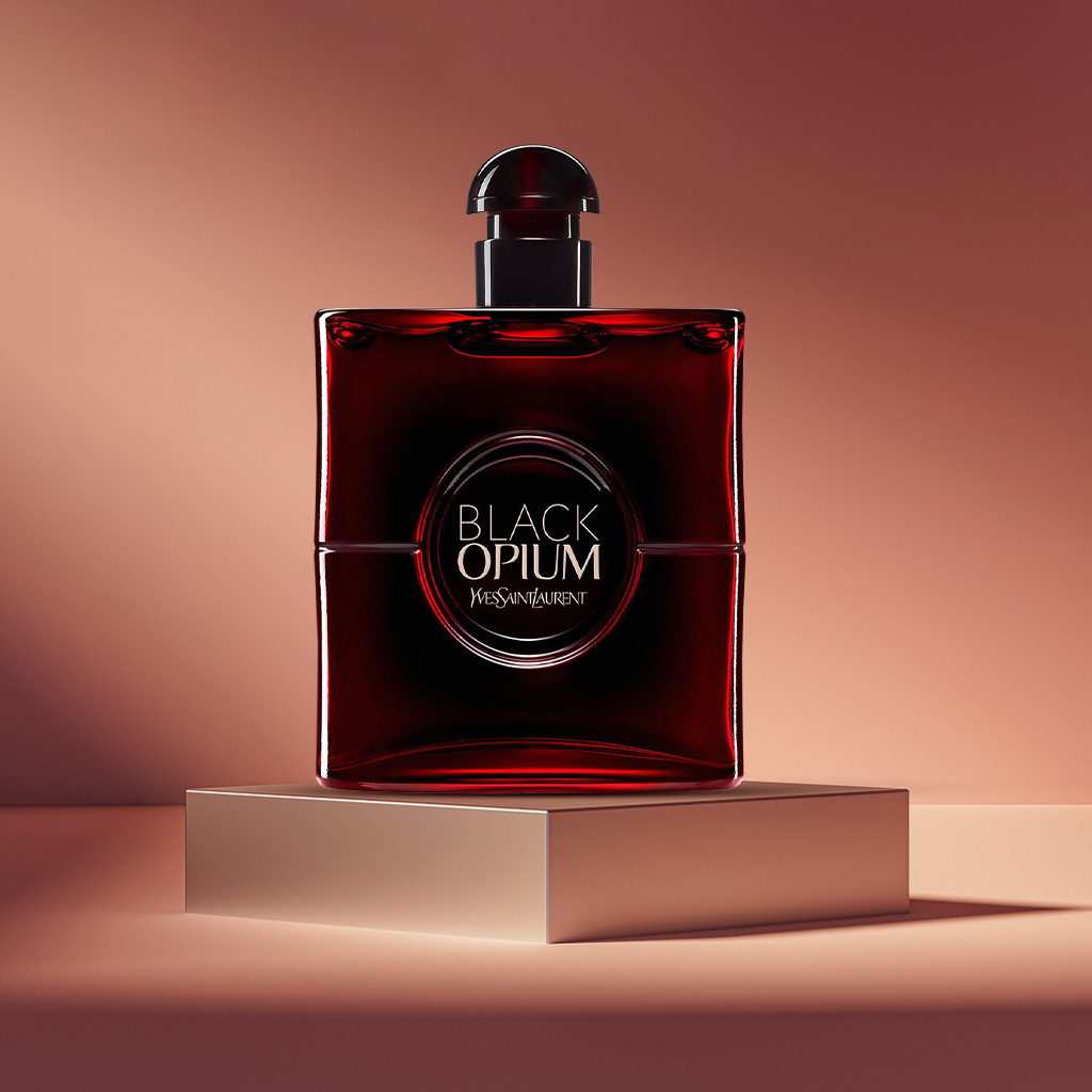 05 Yves Saint Laurent Black Opium Over Red (496)