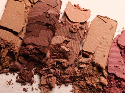 0-How-to-як-реанімувати-розбиті-сухі-тіні-або-засоби-для-обличчя