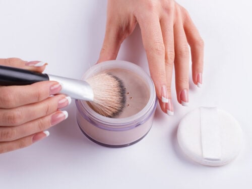 00-ТОП-10-розсипчастих-пудр-2