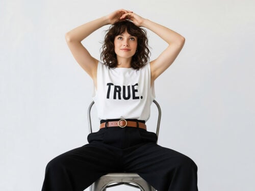 0-З-чим-носити-білу-футболку