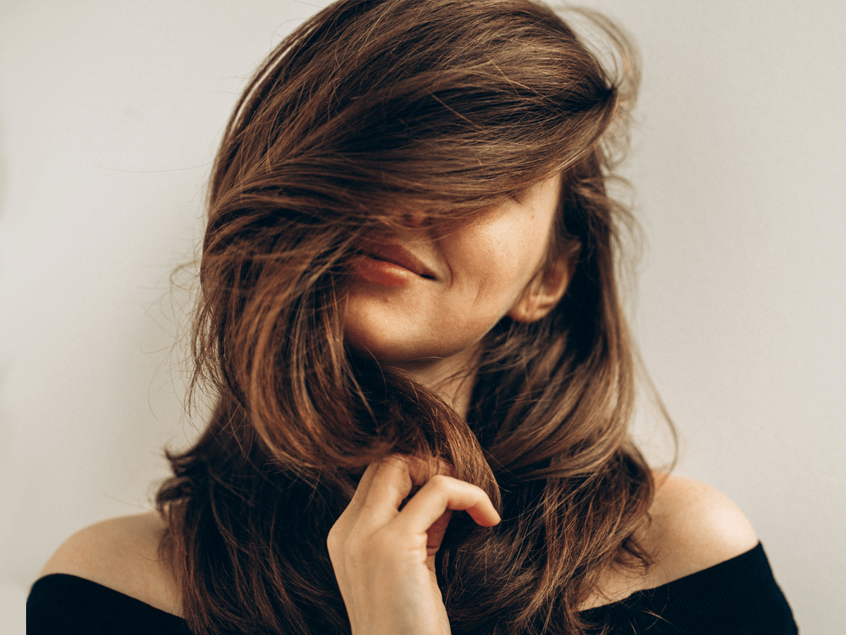 Як надати тонкому волоссю візуальний об'єм