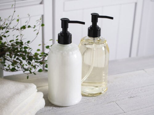 0-10-шампунів-для-розгладження-волосся