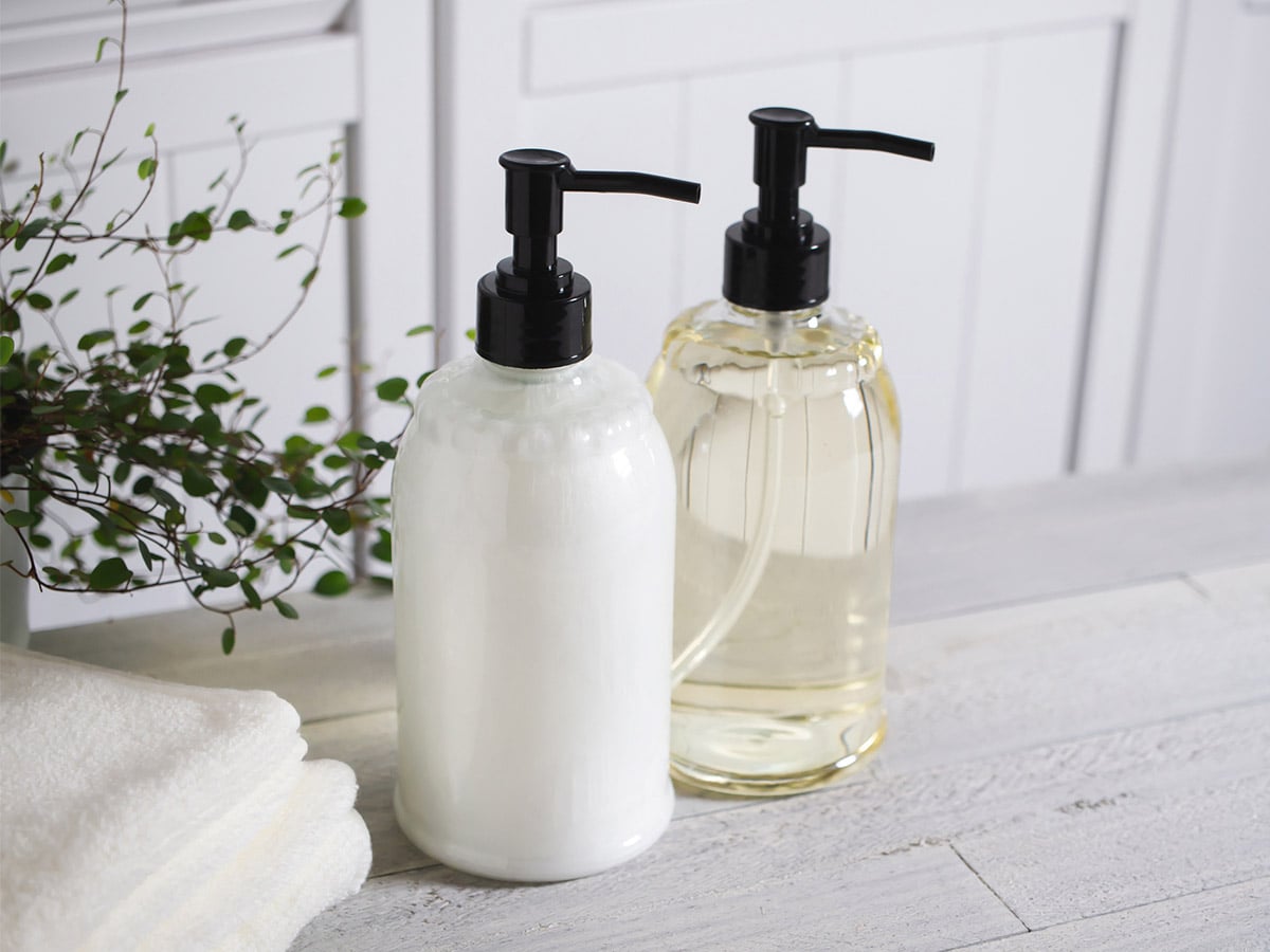 0-10-шампунів-для-розгладження-волосся