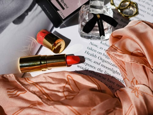 0-12-преміальних-помад-і-блисків-для-твоєї-косметички