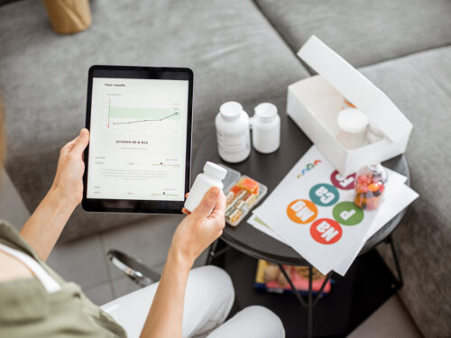 0-Приймання-вітамінів-і-мінералів-при-ПМС