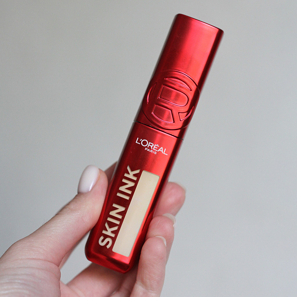 03-Нас-надурили-чи-це-справді-найкращий-тональний-крем-від-L’Oreal-Paris