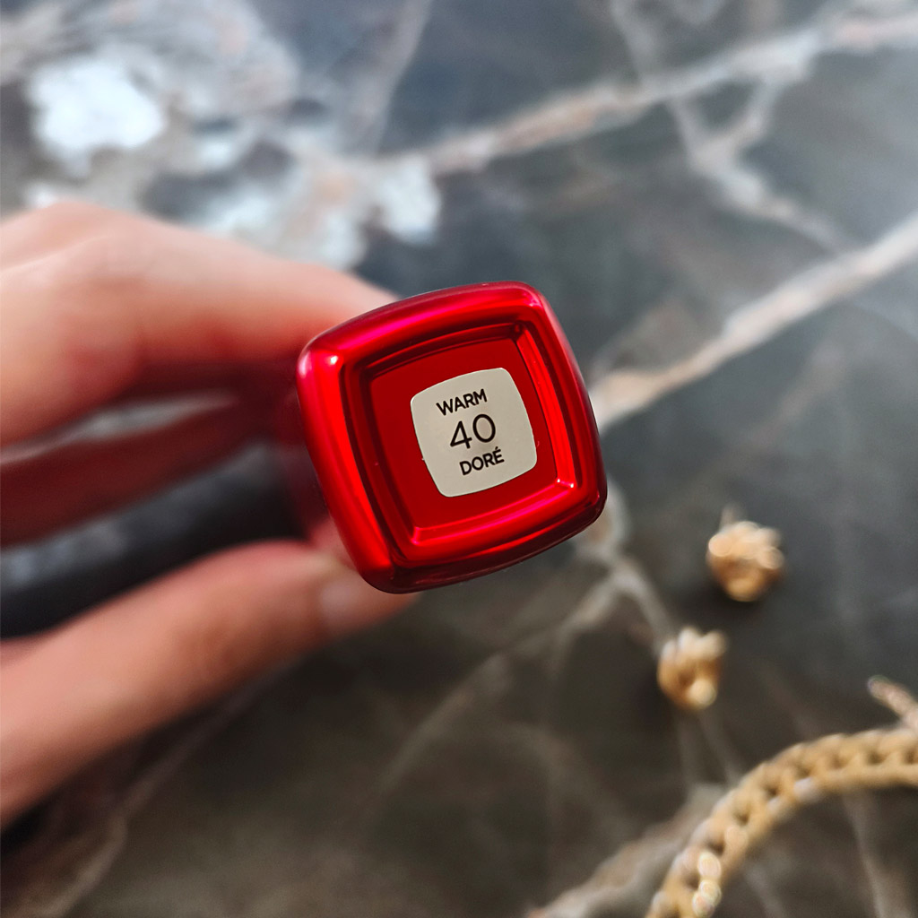 05-Нас-надурили-чи-це-справді-найкращий-тональний-крем-від-L’Oreal-Paris