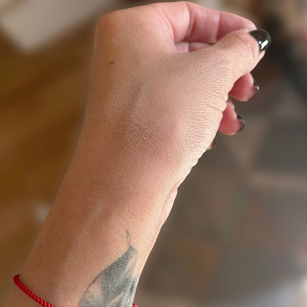 14-Нас-надурили-чи-це-справді-найкращий-тональний-крем-від-L’Oreal-Paris