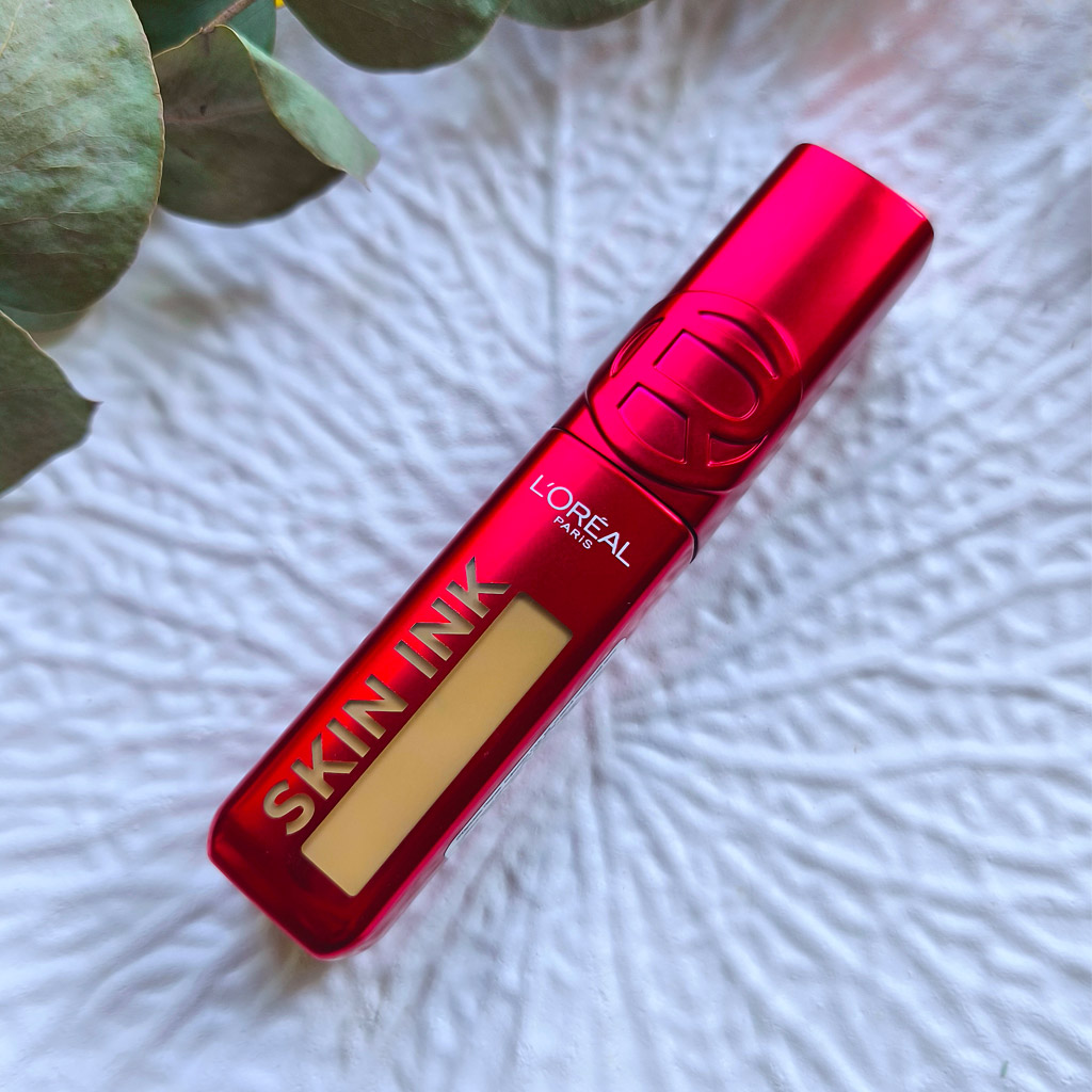 15-Нас-надурили-чи-це-справді-найкращий-тональний-крем-від-L’Oreal-Paris