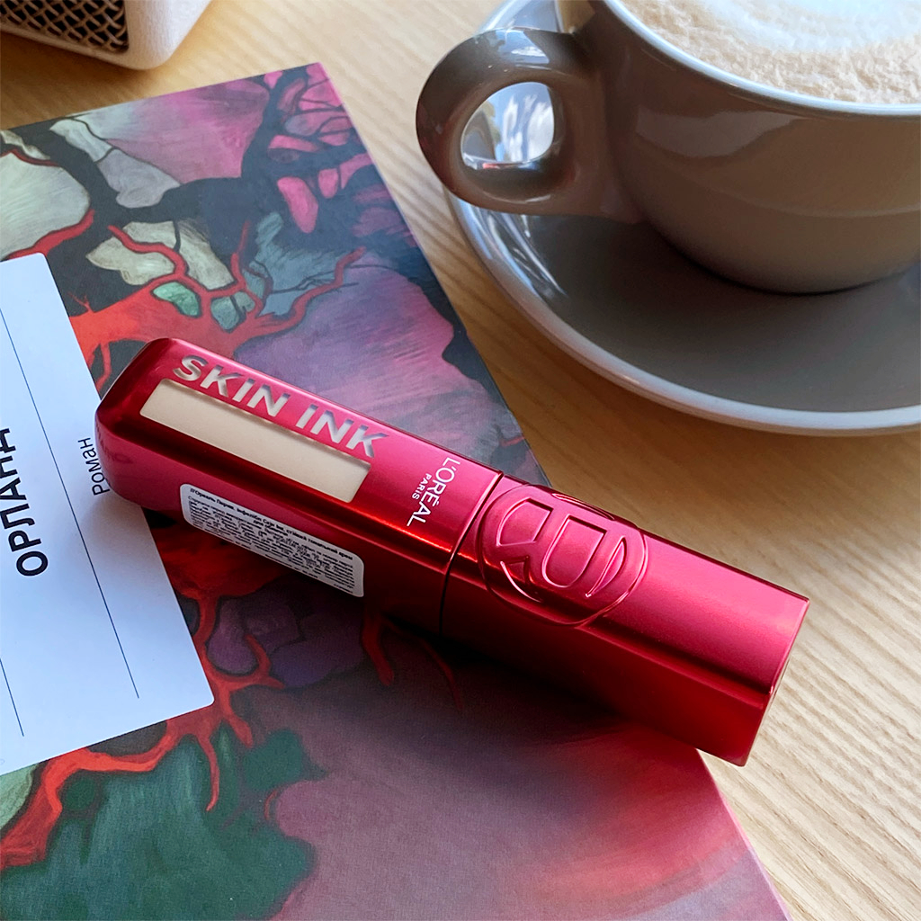 20-Нас-надурили-чи-це-справді-найкращий-тональний-крем-від-L’Oreal-Paris