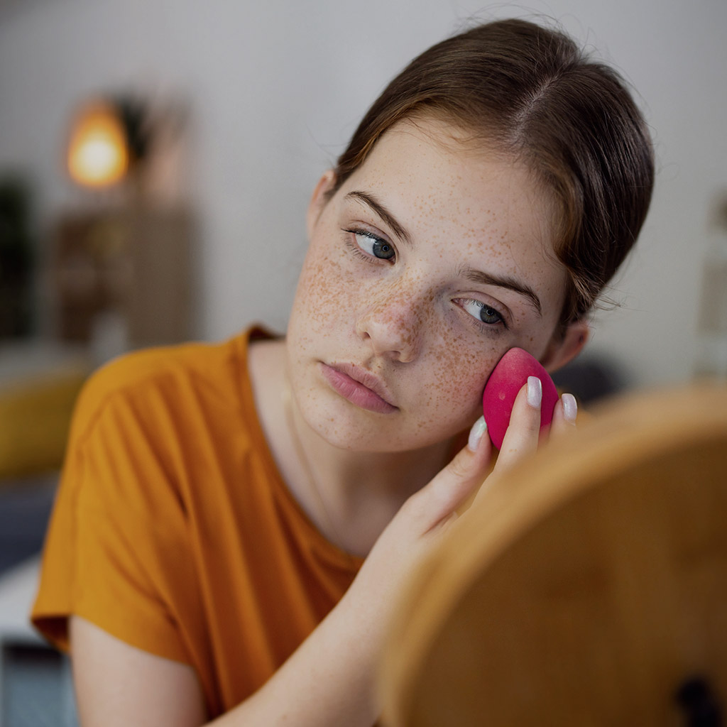 5-Смішно-і-страшно-що-автори-EVA-Blog-мазали-на-обличчя-в-юності