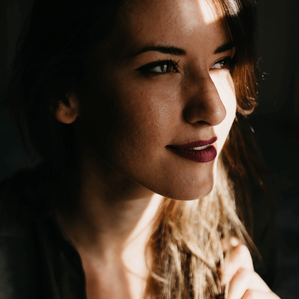 Дистанцирование от Критика