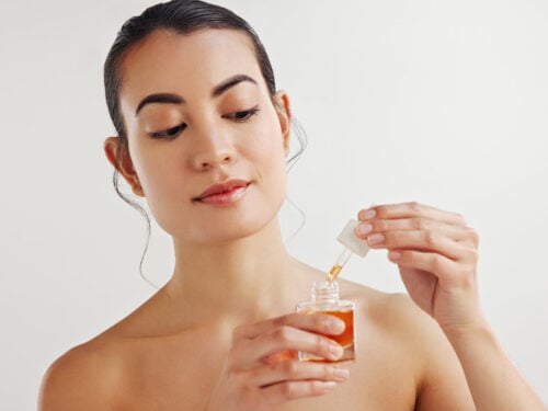 0-Масло-жожоба-для-волосся-і-шкіри