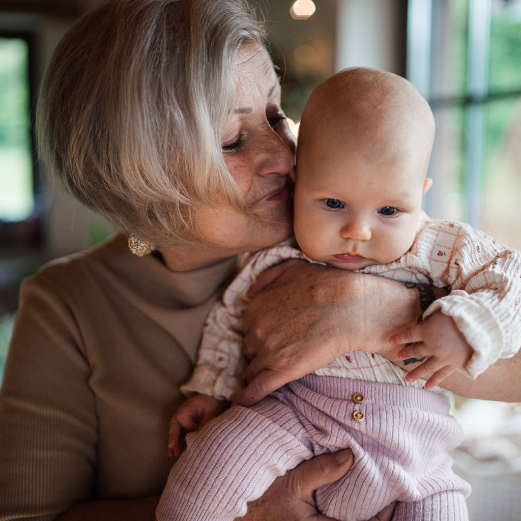 5-Хто-така-післяпологова-доула-та-чим-вона-займається