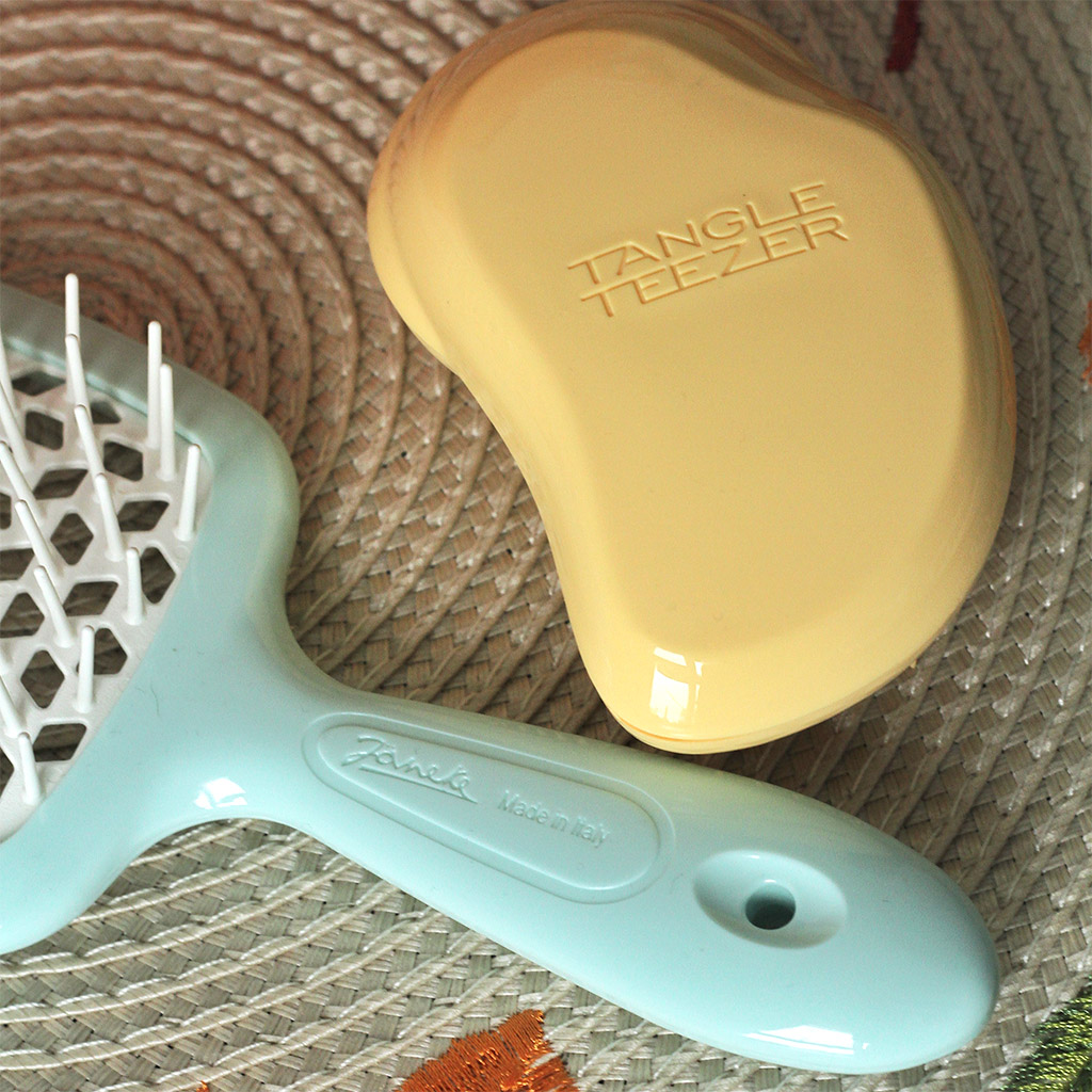 5-Tangle-Teezer-vs-Janeke