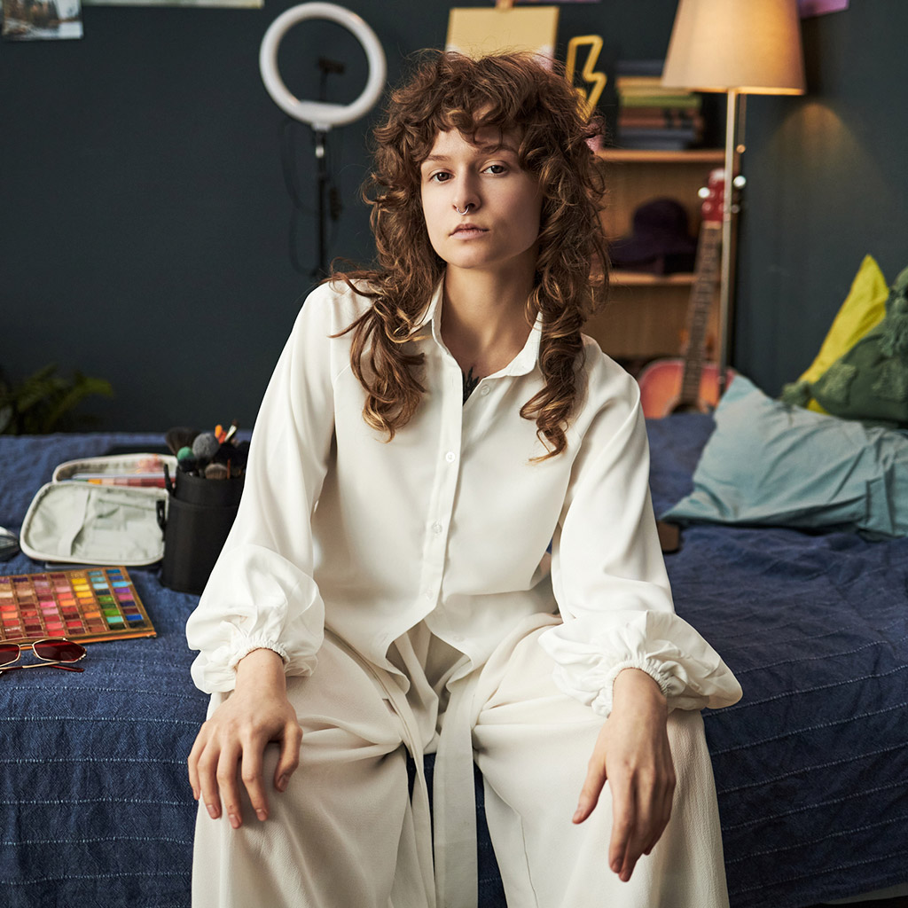 1-З-ким-не-буває-дивацтва-і-заскоки-авторів-EVA-Blog