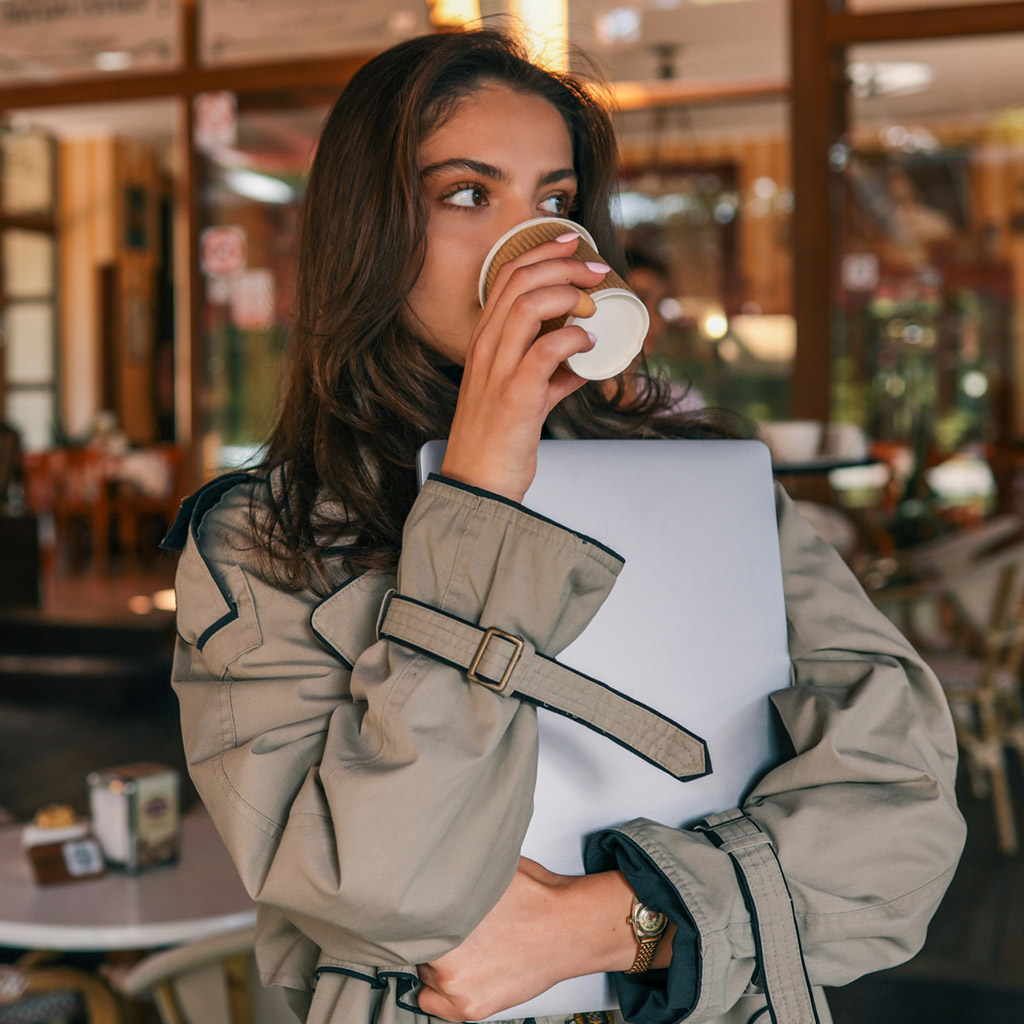 5-З-ким-не-буває-дивацтва-і-заскоки-авторів-EVA-Blog