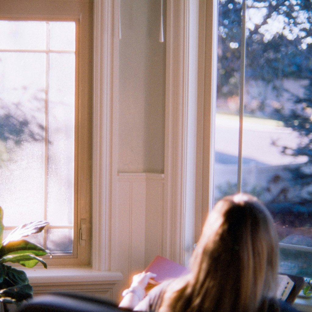 6-10-психологічних-причин,-чому-ти-не-можеш-залишатися-собою-серед-інших