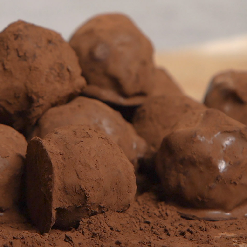 6-Цукерки-«трюфелі»-з-сиром-дорблю