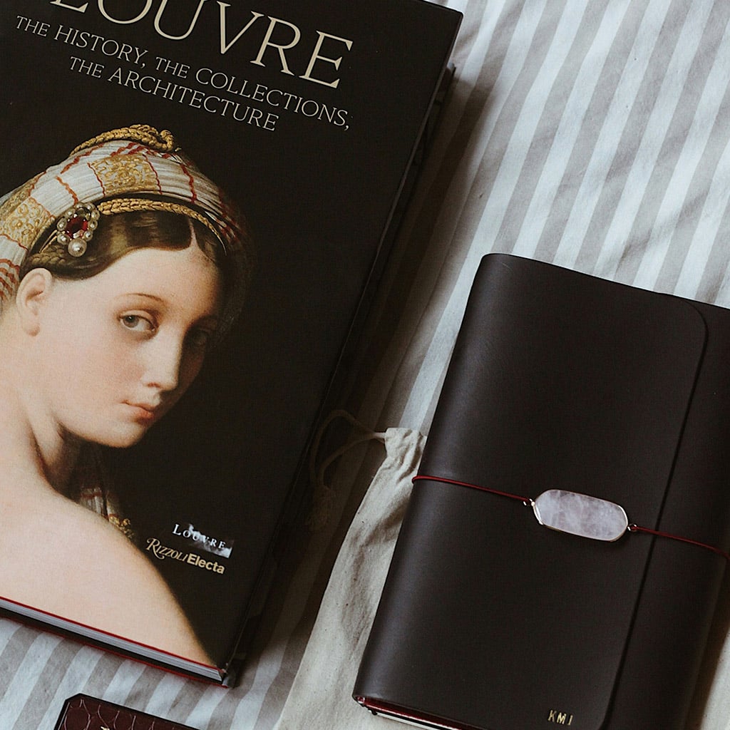 7-З-ким-не-буває-дивацтва-і-заскоки-авторів-EVA-Blog-1