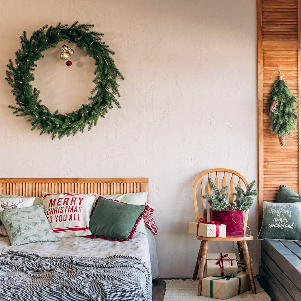 2-Різдвяна-ялинка-в-стилі-мінімал