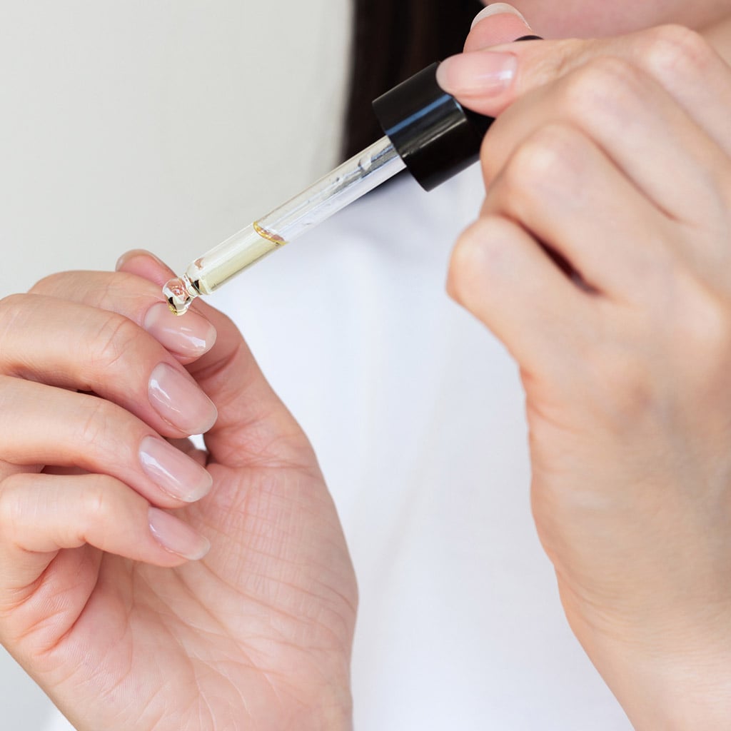 5-Секрет-міцних-і-здорових-нігтів-1