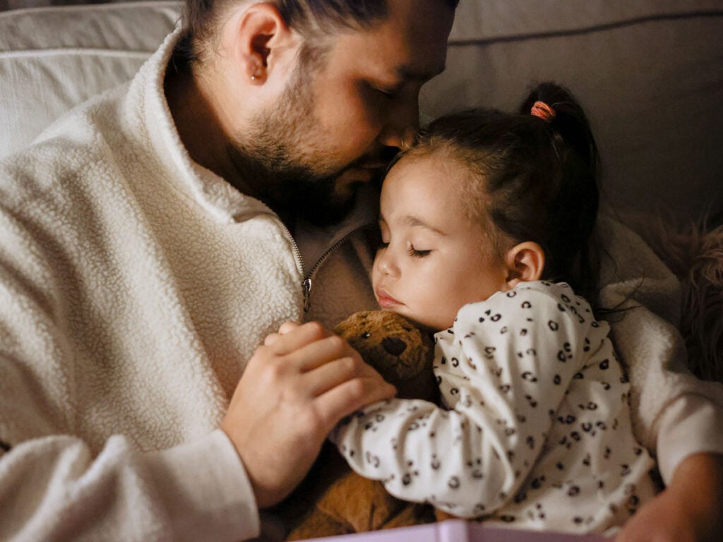 0-Дитина-боїться-спати-одна