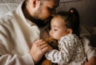 0-Дитина-боїться-спати-одна