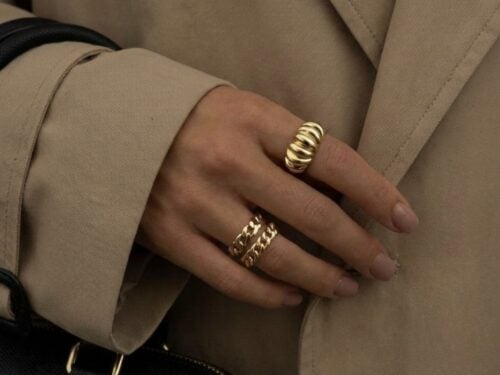 0 Як стильно носити каблучки