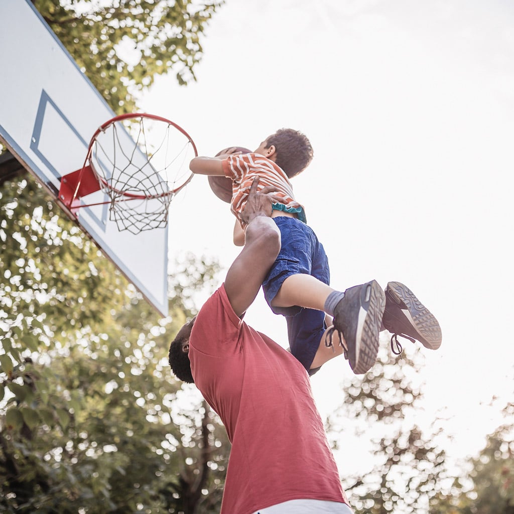 10-Коли-і-як-познайомити-дитину-з-новим-партнером