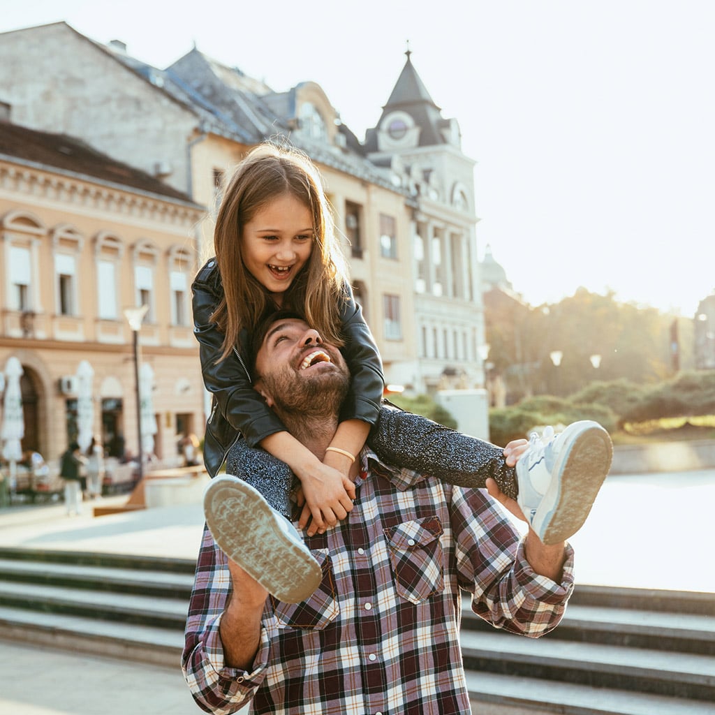 8-Коли-і-як-познайомити-дитину-з-новим-партнером