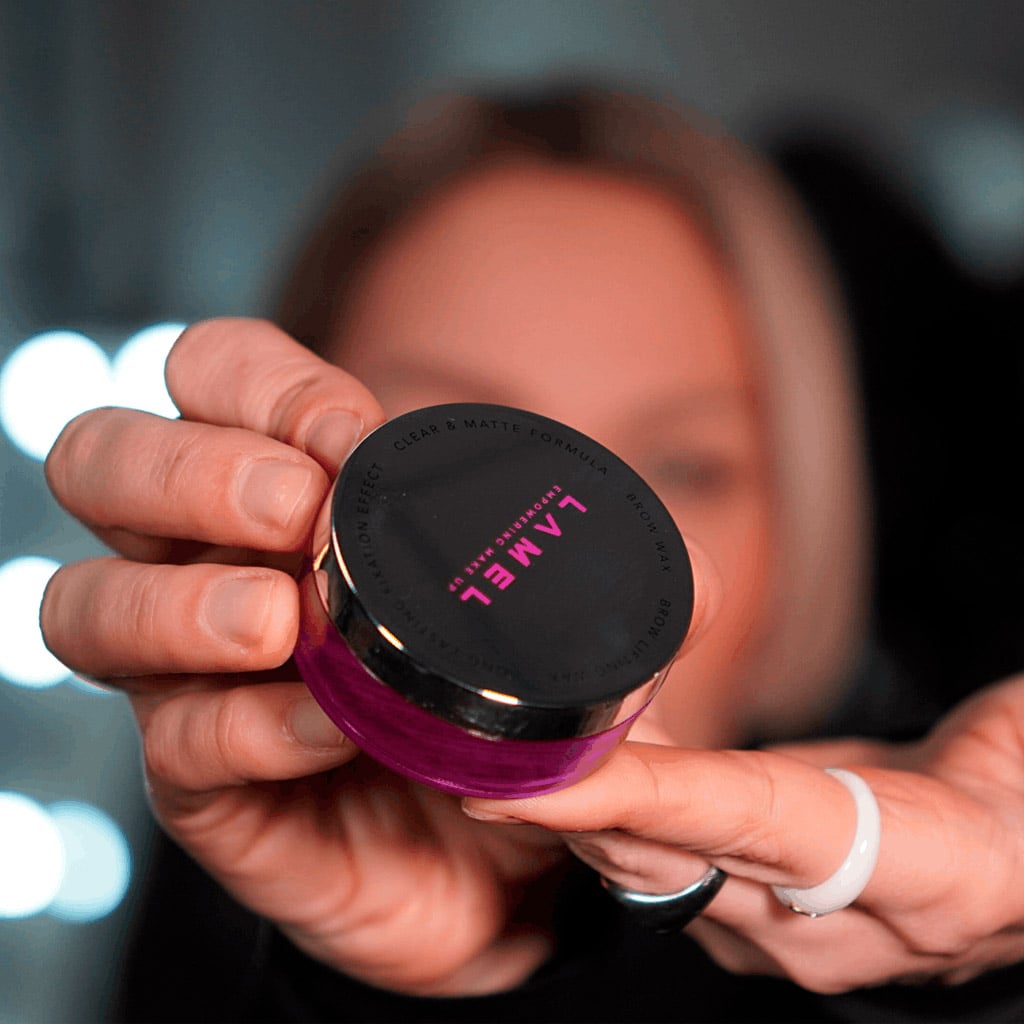 3-Як-укласти-брови-гелем