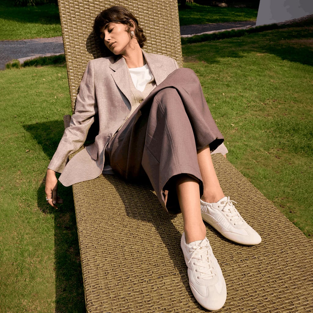 6-Кросівки-з-плоскою-підошвою