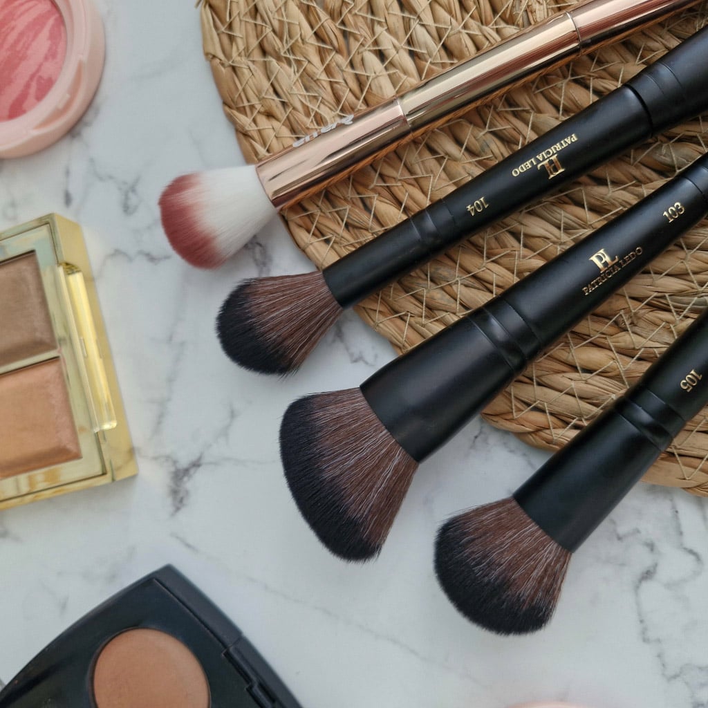 12-Пензлі-для-макіяжу