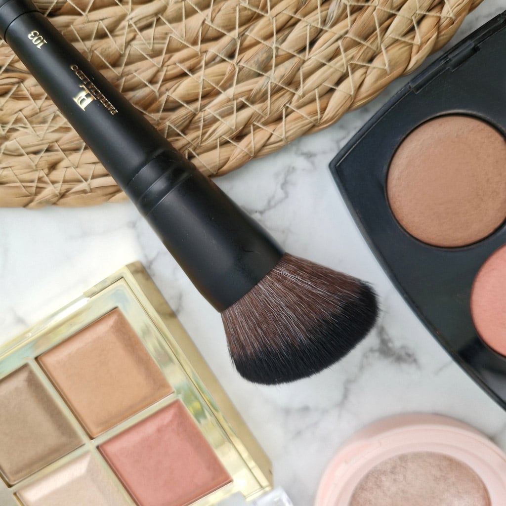 16-Пензлі-для-макіяжу