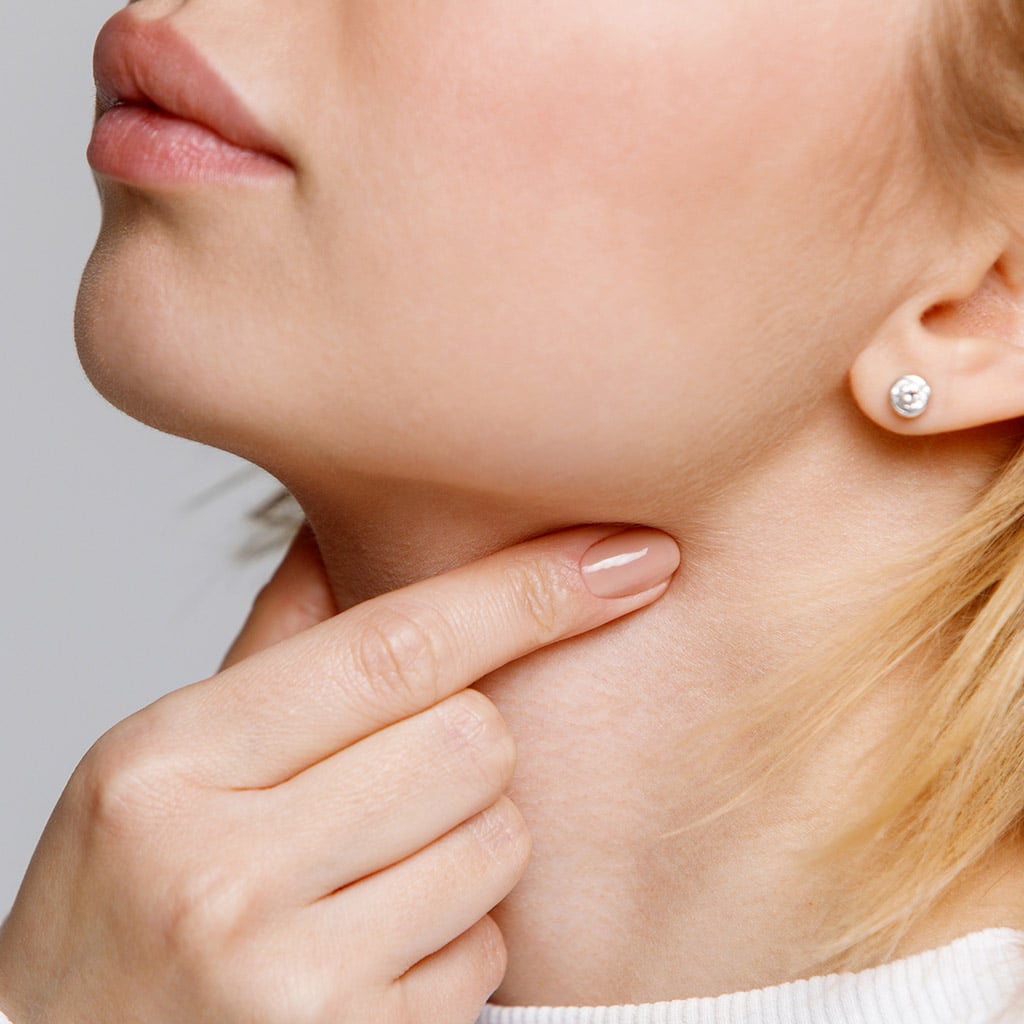 3-Ком-у-горлі