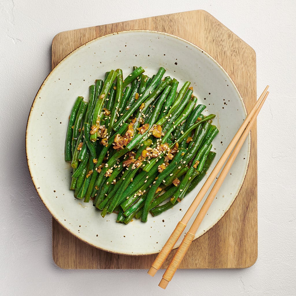 3-Стручкова-квасоля-з-часником-і-кунжутом