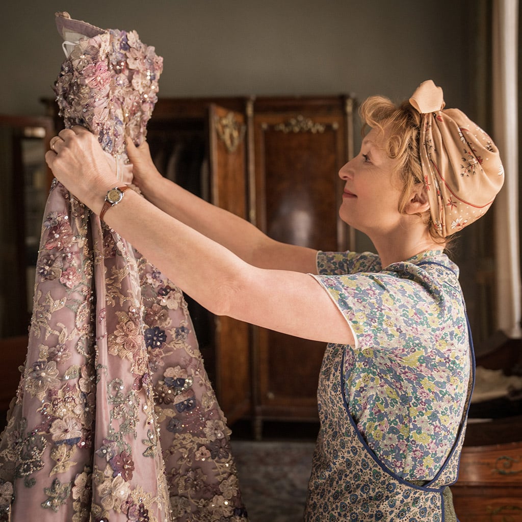 5-Mrs.-Harris-Goes-to-Paris-(2022)