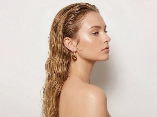 0-wet-hair-look