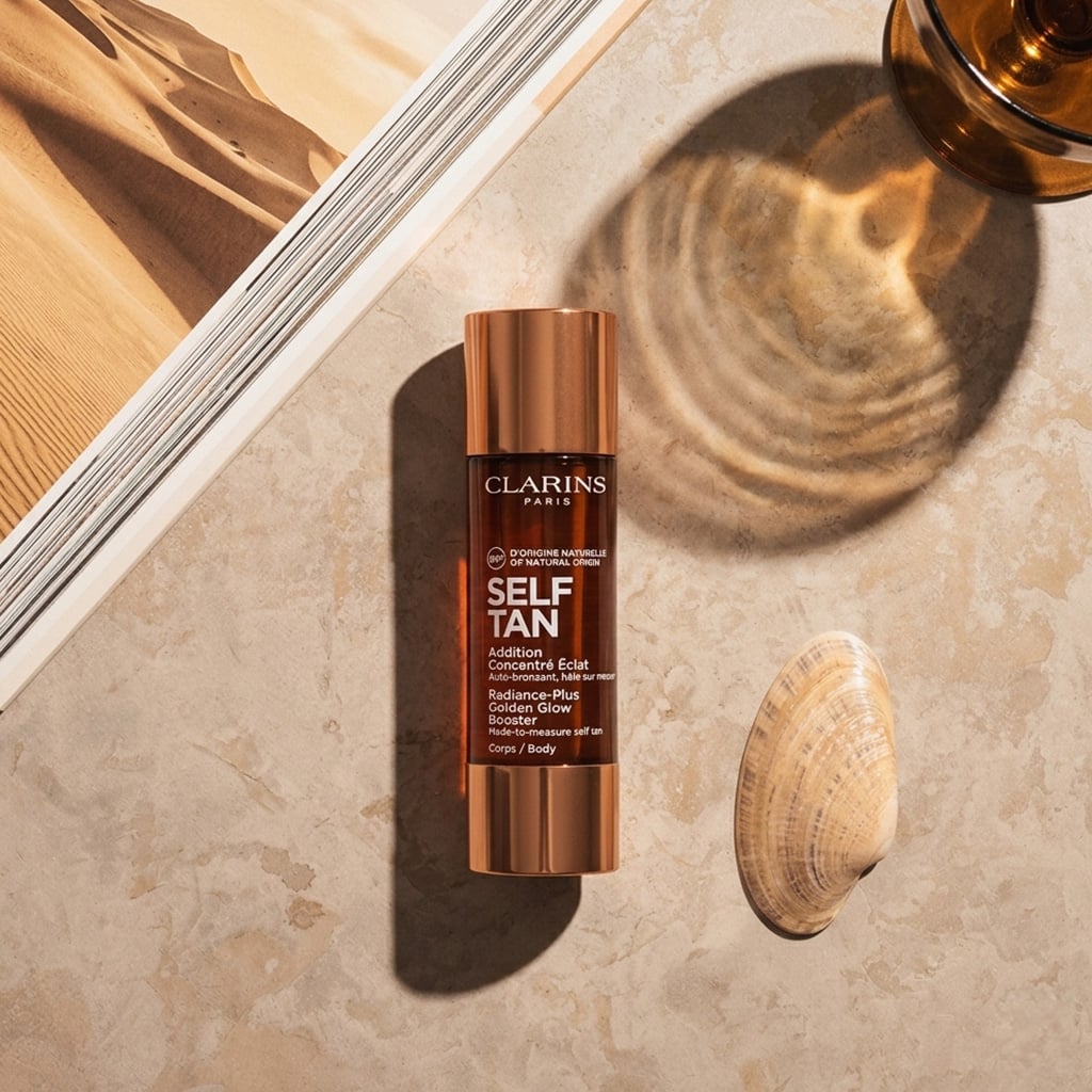 01 Clarins Radiance-Plus Golden Glow Booster (1334)