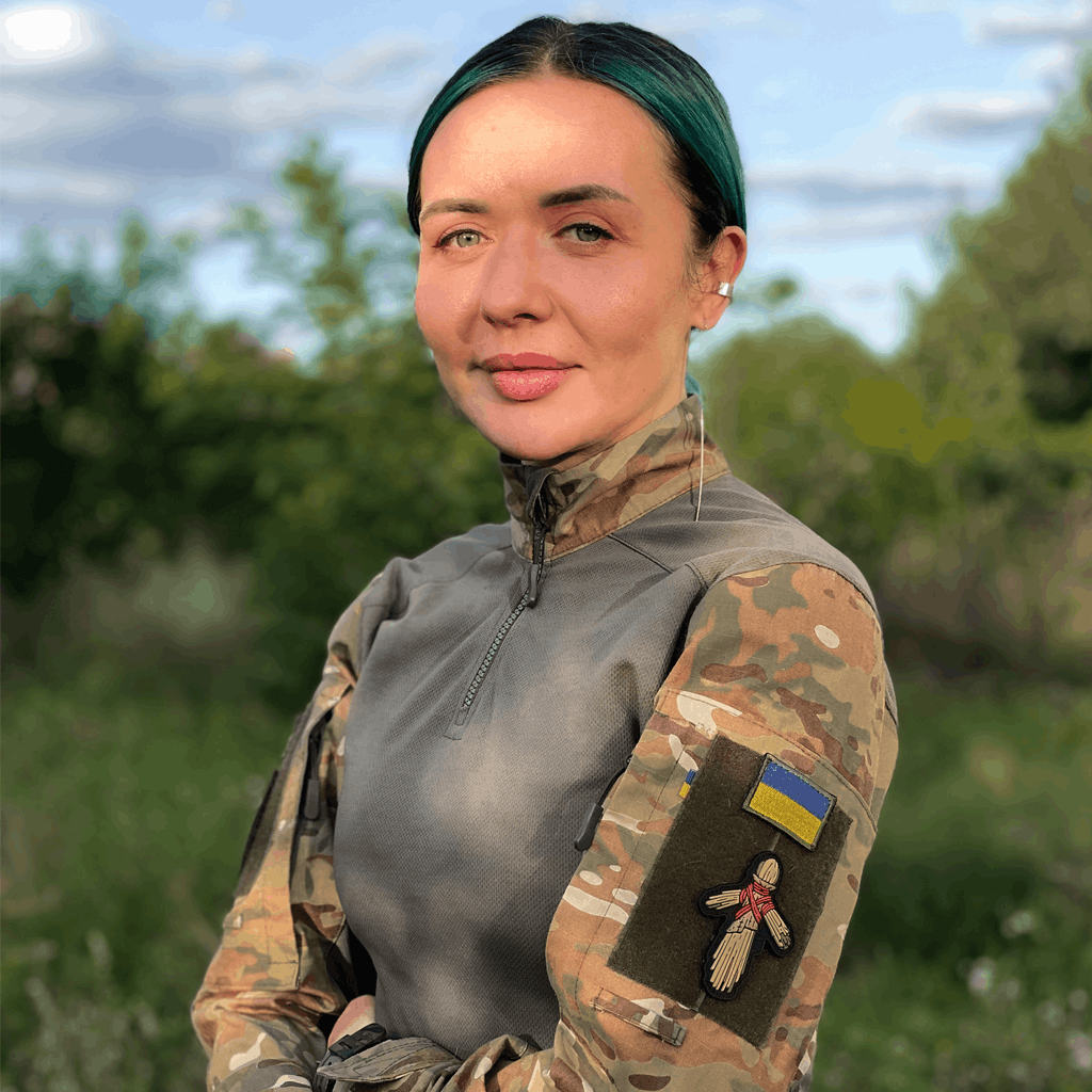 Ірина — військова фотографка